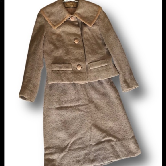 1960’s Betty Rose Skirt Suit - Picture 15 of 15